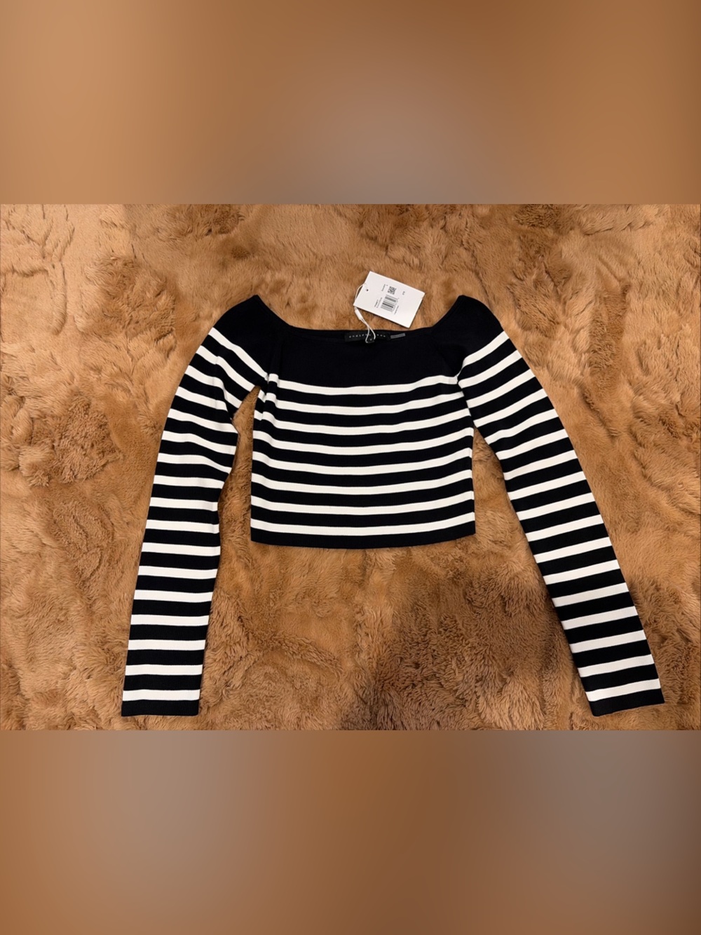 Off The Shoulder Long Sleeve Crop Stripe Black White NWT Small Endless Rose